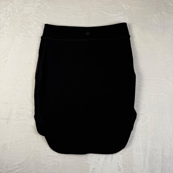 Lululemon City Skirt Women's Size 4 Black‎ Stretch High Low Pencil Skirt - Picture 3 of 7